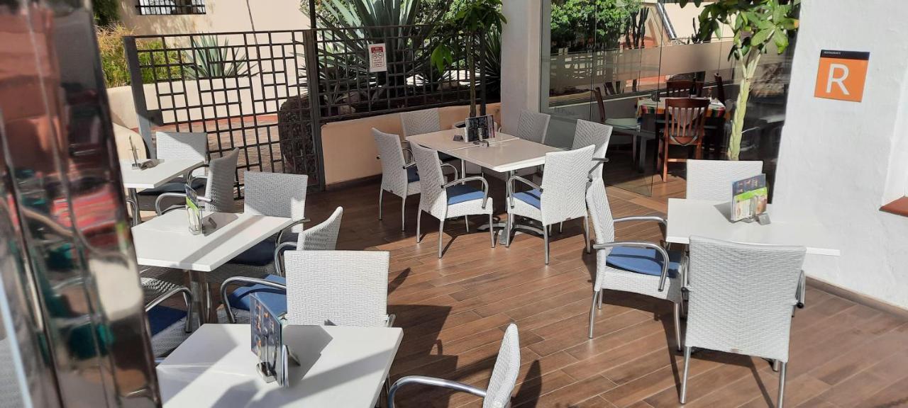 Castle Harbour Aparthotel Los Cristianos  Eksteriør bilde