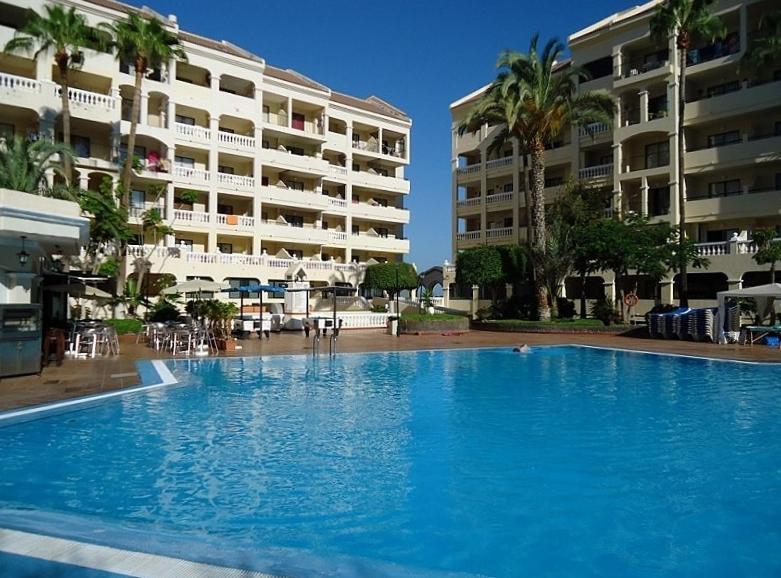 Castle Harbour Aparthotel Los Cristianos  Eksteriør bilde