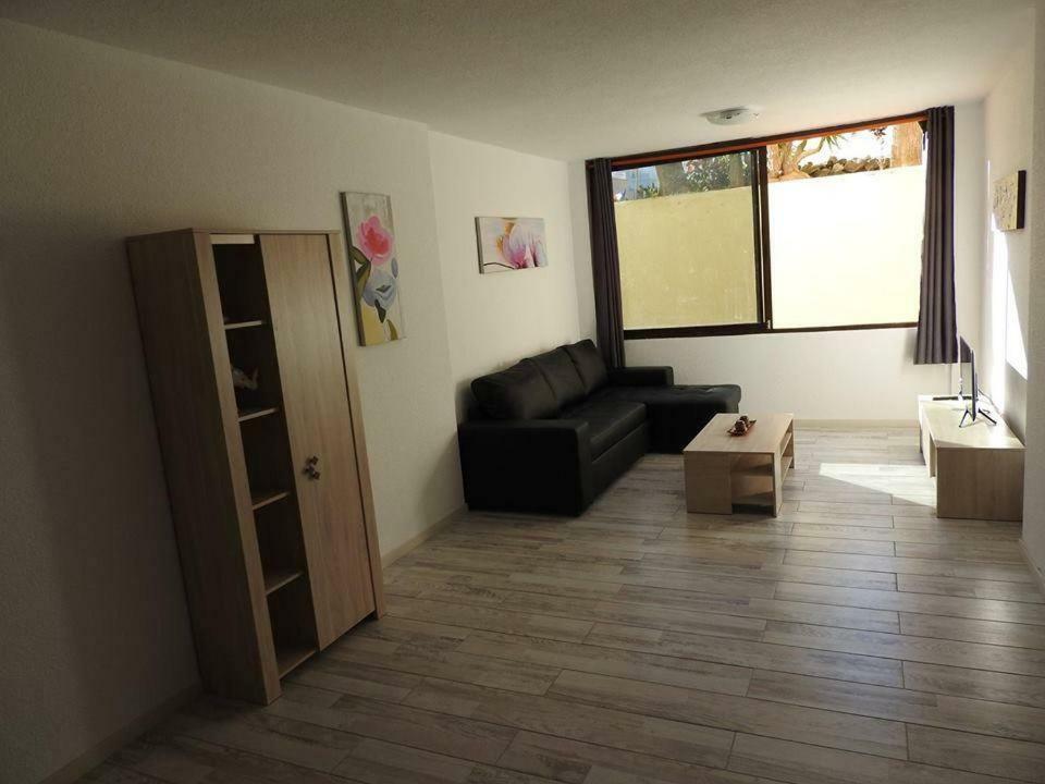 Castle Harbour Aparthotel Los Cristianos  Eksteriør bilde