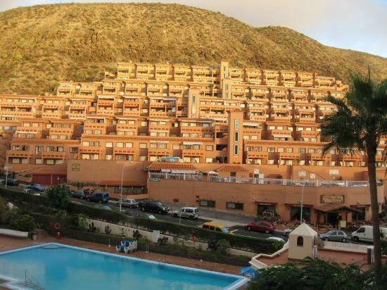 Castle Harbour Aparthotel Los Cristianos  Eksteriør bilde