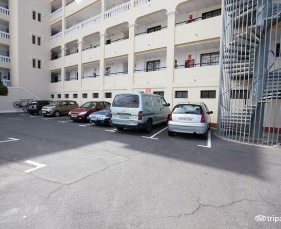Castle Harbour Aparthotel Los Cristianos  Eksteriør bilde